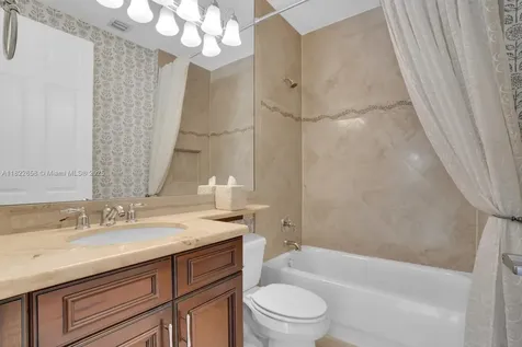 11844 Foxbriar Lake Trail Boynton Beach FL 33473