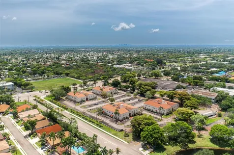 7777 N University Drive Tamarac FL 33321