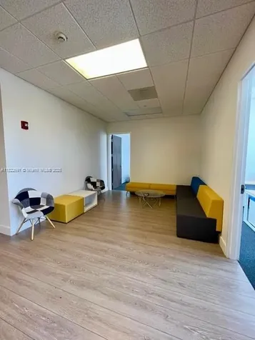20200 W Dixie Highway Miami FL 33180