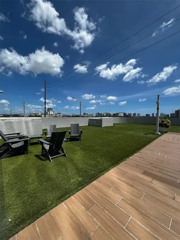 20200 W Dixie Highway Miami FL 33180