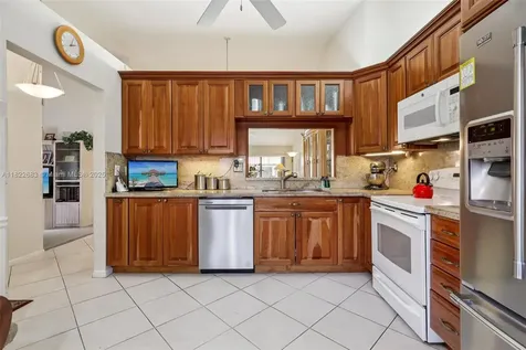 7121 Mimosa Way Tamarac FL 33321