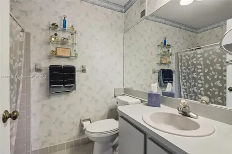 7121 Mimosa Way Tamarac FL 33321
