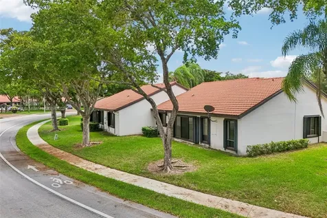 7121 Mimosa Way Tamarac FL 33321