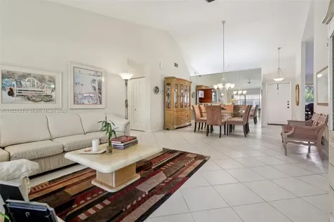 7121 Mimosa Way Tamarac FL 33321