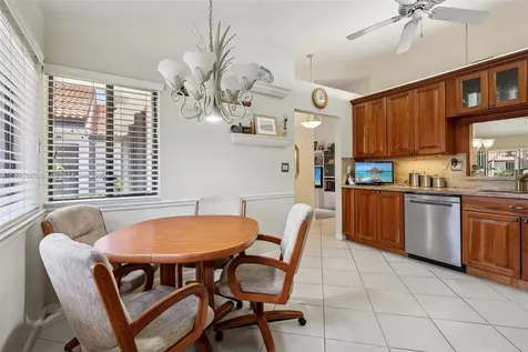 7121 Mimosa Way Tamarac FL 33321