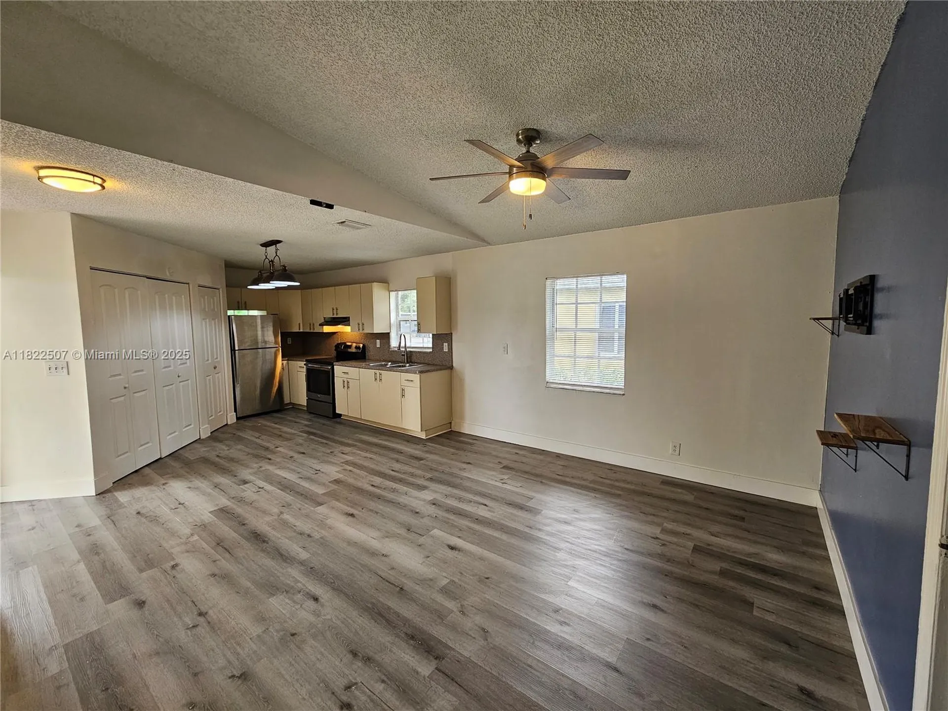 800 NW 15th Avenue Fort Lauderdale FL 33311