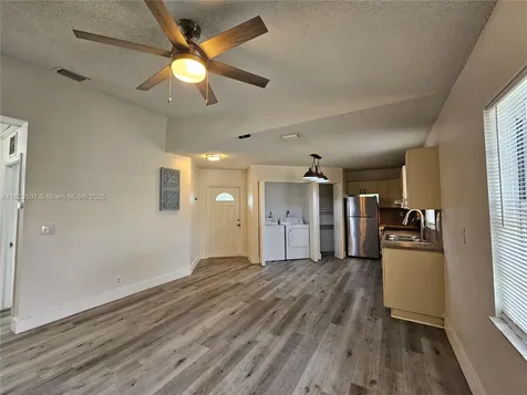 800 NW 15th Avenue Fort Lauderdale FL 33311