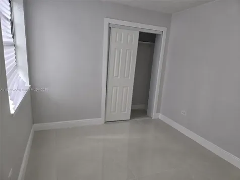 257 E 38th Street Hialeah FL 33013