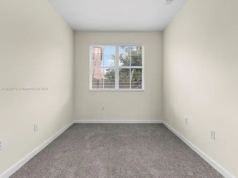 2590 SE 14th Street Homestead FL 33035