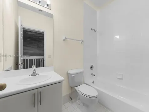 2590 SE 14th Street Homestead FL 33035