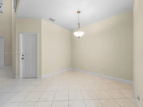 2590 SE 14th Street Homestead FL 33035
