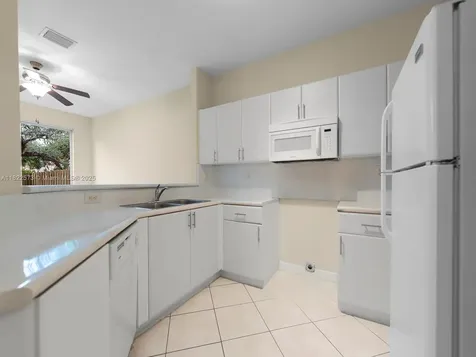 2590 SE 14th Street Homestead FL 33035