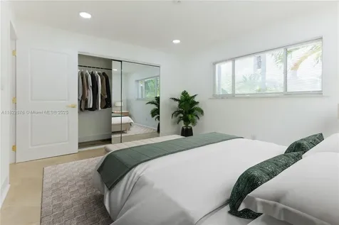 706 NW 24th Street Wilton Manors FL 33311