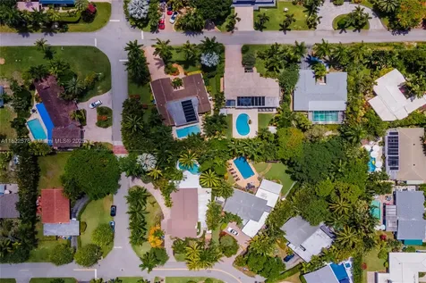 706 NW 24th Street Wilton Manors FL 33311