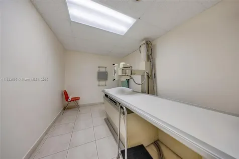 9765 SW 184th Street Palmetto Bay FL 33157