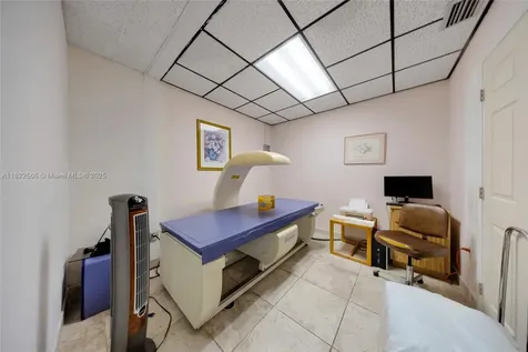 9765 SW 184th Street Palmetto Bay FL 33157