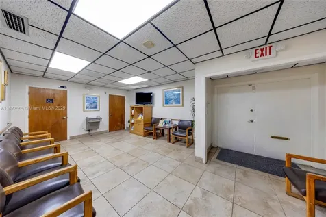 9765 SW 184th Street Palmetto Bay FL 33157