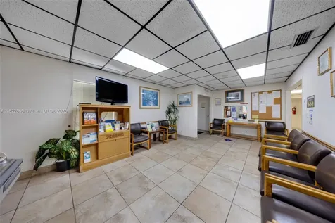 9765 SW 184th Street Palmetto Bay FL 33157