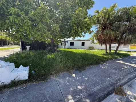 9801 SW 56th Street Miami FL 33165