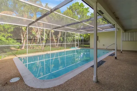 1531 SW 67th Terrace Plantation FL 33317