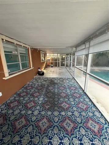 6211 SW 9th Place North Lauderdale FL 33068