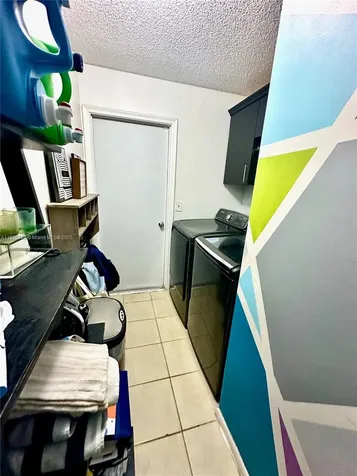 2433 NW 92nd Avenue Coral Springs FL 33065