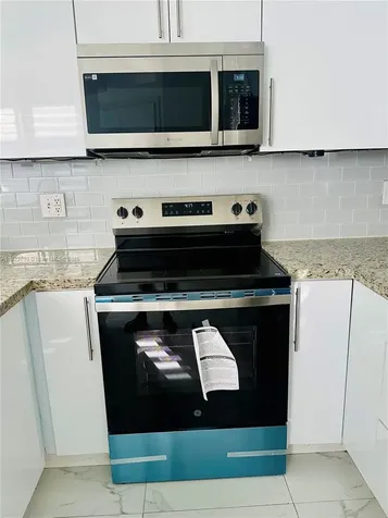 18961 NW 22nd Street Pembroke Pines FL 33029