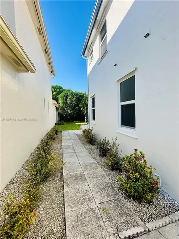 18961 NW 22nd Street Pembroke Pines FL 33029