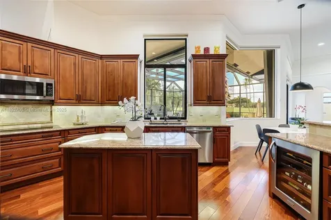 2489 Eagle Watch Lane Weston FL 33327