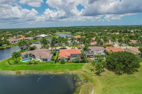 2489 Eagle Watch Lane Weston FL 33327