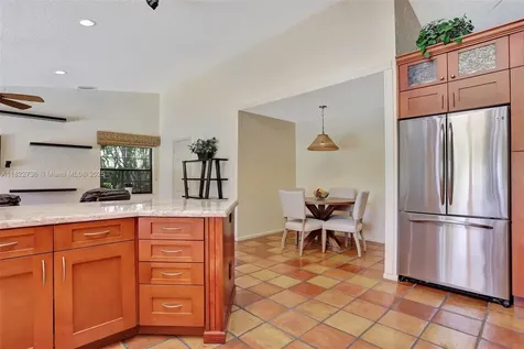 1180 NW 100th Way Plantation FL 33322