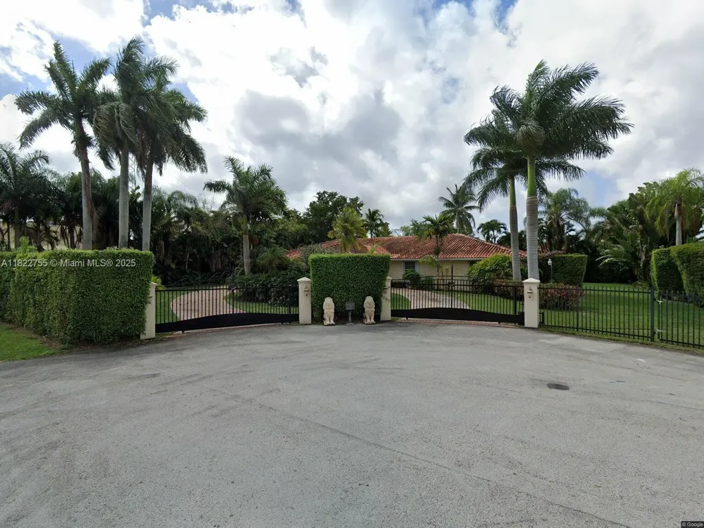 7080 SW 98th Avenue Miami FL 33173
