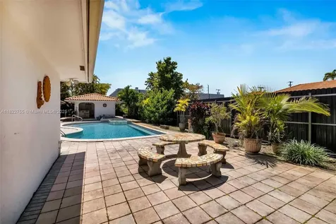 7080 SW 98th Avenue Miami FL 33173
