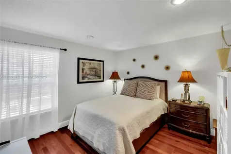 7080 SW 98th Avenue Miami FL 33173