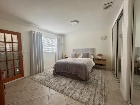 3801 NE 22nd Terrace Lighthouse Point FL 33064