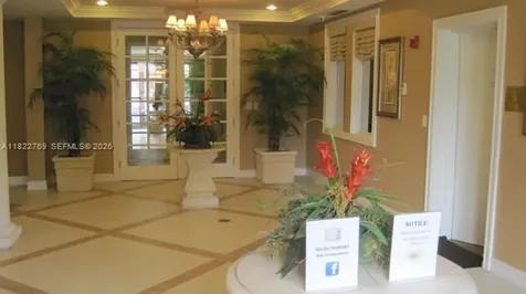 533 NE 3rd Avenue Fort Lauderdale FL 33301
