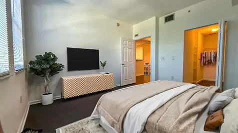 533 NE 3rd Avenue Fort Lauderdale FL 33301