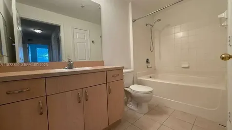 533 NE 3rd Avenue Fort Lauderdale FL 33301