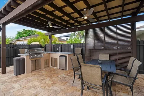 15210 SW 15th Street Miami FL 33194