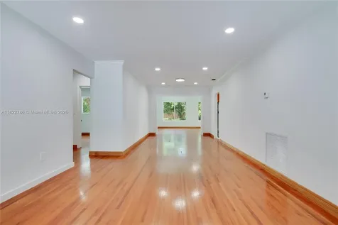 708 Navarre Avenue Coral Gables FL 33134