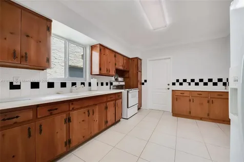 708 Navarre Avenue Coral Gables FL 33134