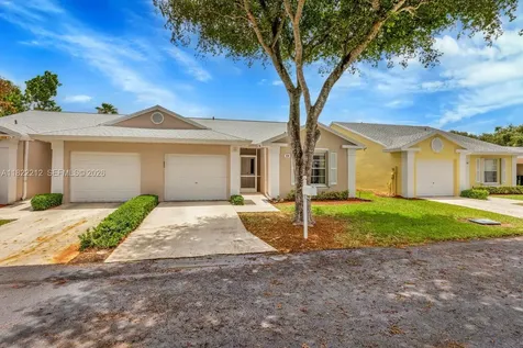 470 SE 21st Lane Homestead FL 33033