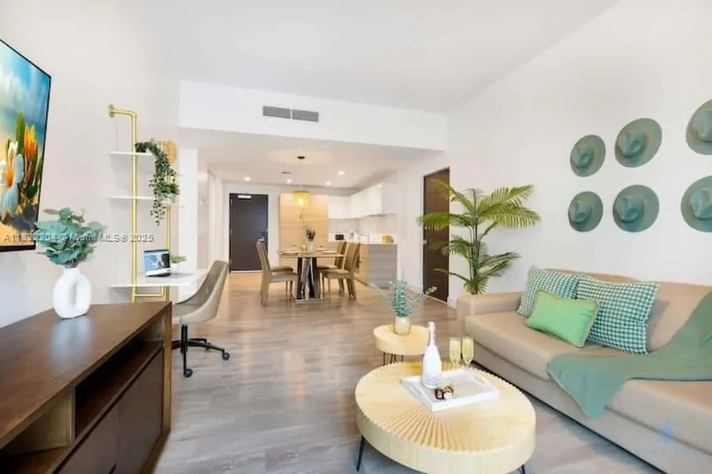 777 N Ocean Drive Hollywood FL 33019