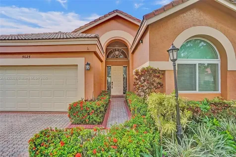 5025 NW 95th Drive Coral Springs FL 33076