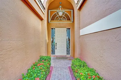 5025 NW 95th Drive Coral Springs FL 33076