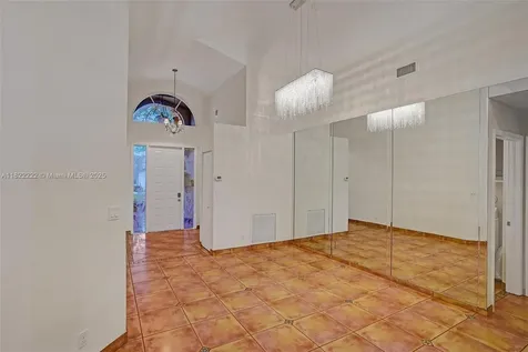 5025 NW 95th Drive Coral Springs FL 33076