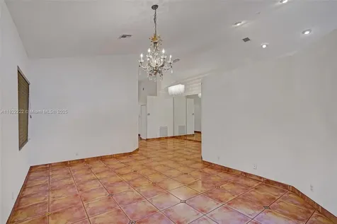 5025 NW 95th Drive Coral Springs FL 33076