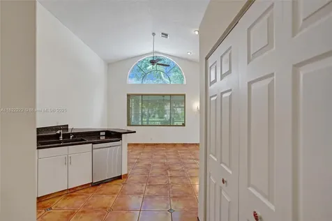 5025 NW 95th Drive Coral Springs FL 33076