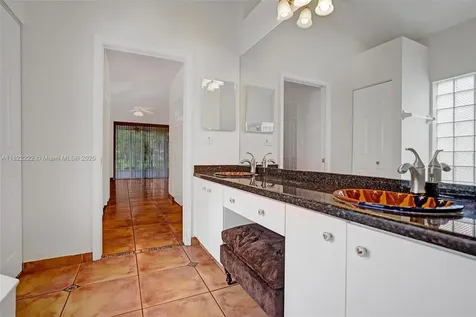5025 NW 95th Drive Coral Springs FL 33076