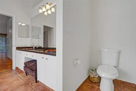 5025 NW 95th Drive Coral Springs FL 33076